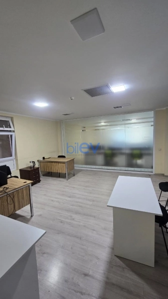 Aylıq Kirayə 1 otaqlı Ofis  38m², Bakı