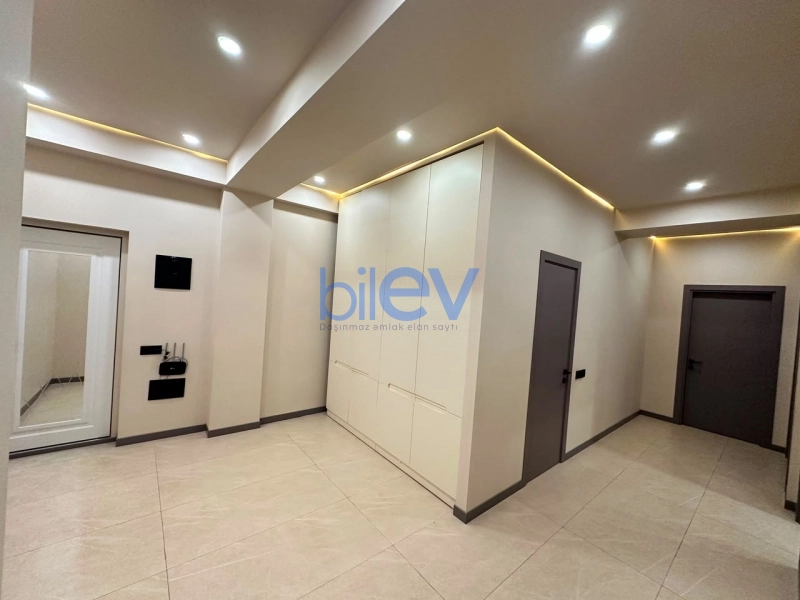 Aylıq Kirayə 3 otaqlı Yeni Tikili bina evi  145m², Bakı