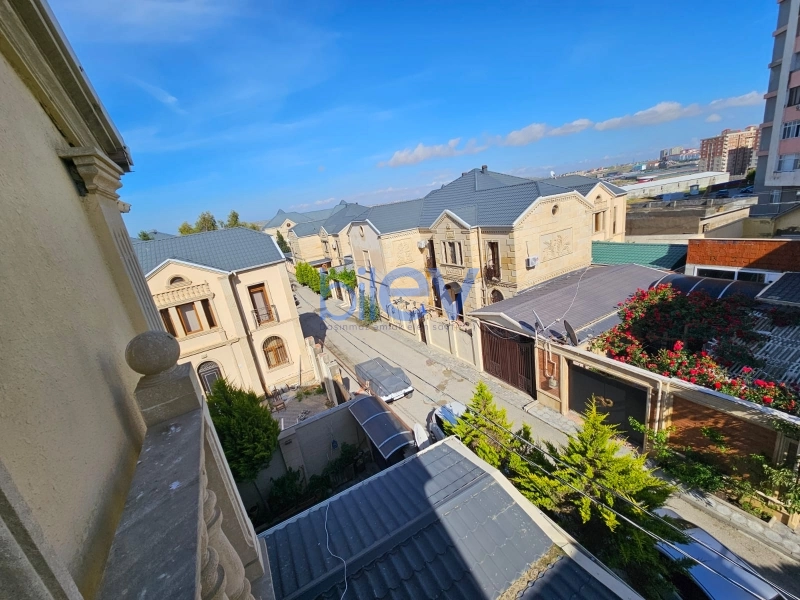 Satış 6 otaqlı Villa  240m², Bakı