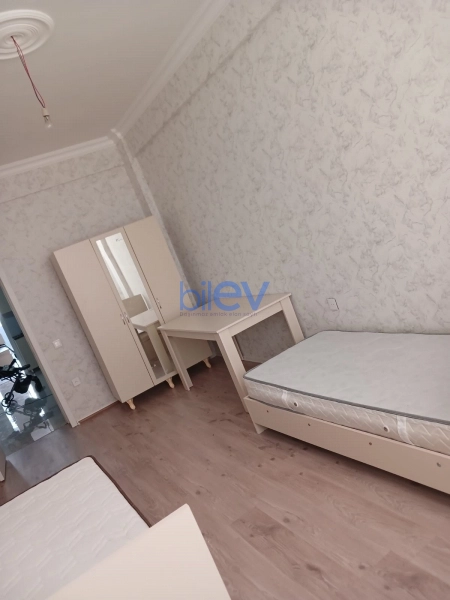 Aylıq Kirayə 3 otaqlı Yeni Tikili bina evi  125m², Bakı