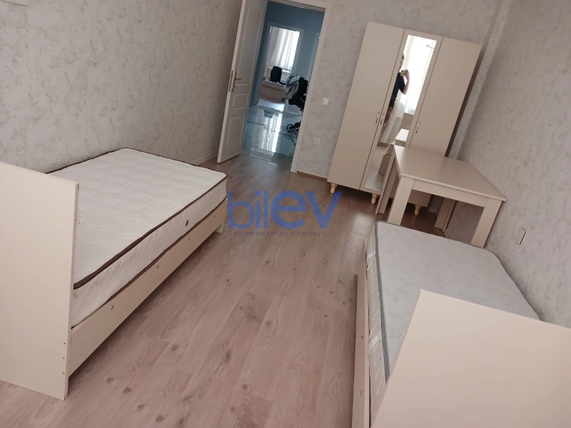 Aylıq Kirayə 3 otaqlı Yeni Tikili bina evi  125m², Bakı