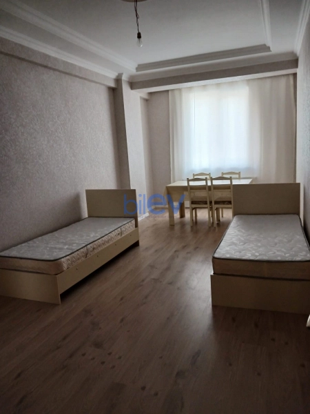 Aylıq Kirayə 3 otaqlı Yeni Tikili bina evi  125m², Bakı