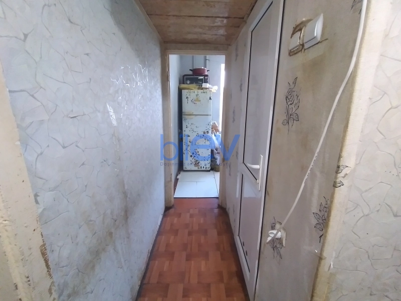 Satış 2 otaqlı Köhnə Tikili bina evi  50m², Bakı