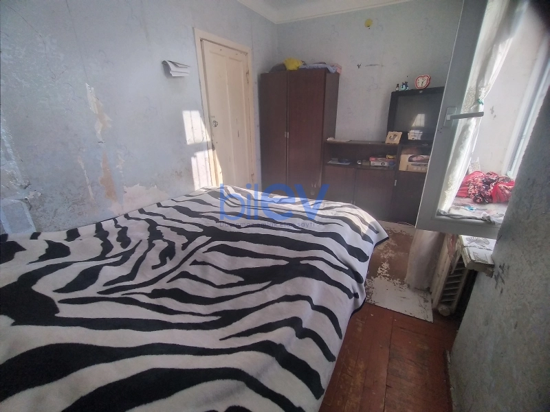 Satış 2 otaqlı Köhnə Tikili bina evi  50m², Bakı