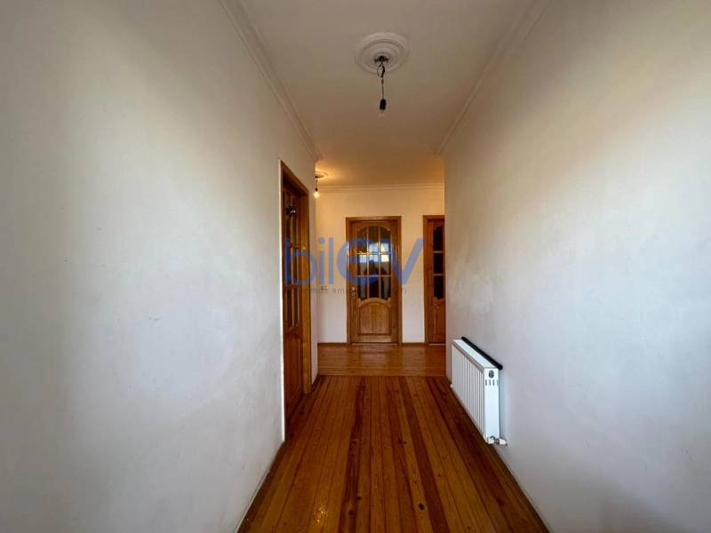 Satış 5 otaqlı Həyət evi  250m², Bakı