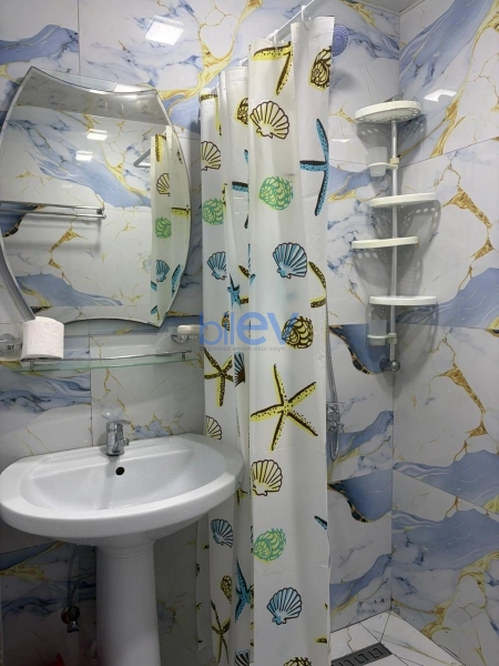 Aylıq Kirayə 2 otaqlı Köhnə Tikili bina evi  51m², Bakı