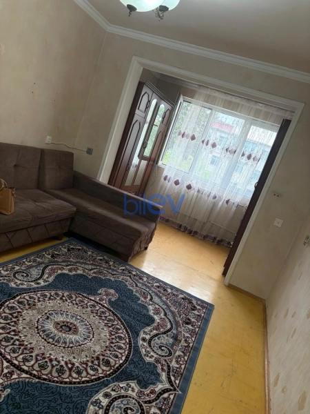 Aylıq Kirayə 2 otaqlı Köhnə Tikili bina evi  51m², Bakı