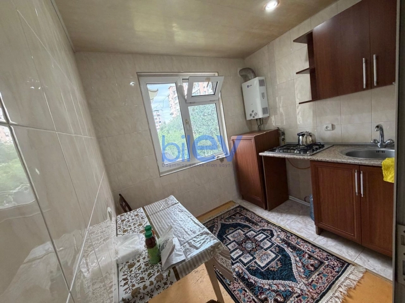 Aylıq Kirayə 2 otaqlı Köhnə Tikili bina evi  51m², Bakı