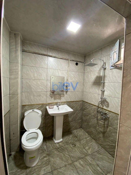 Aylıq Kirayə 2 otaqlı Köhnə Tikili bina evi  55m², Bakı