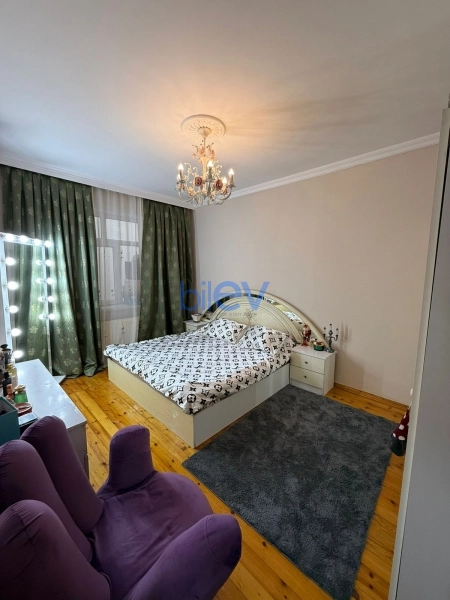 Satış 7 otaqlı Həyət evi  210m², Bakı