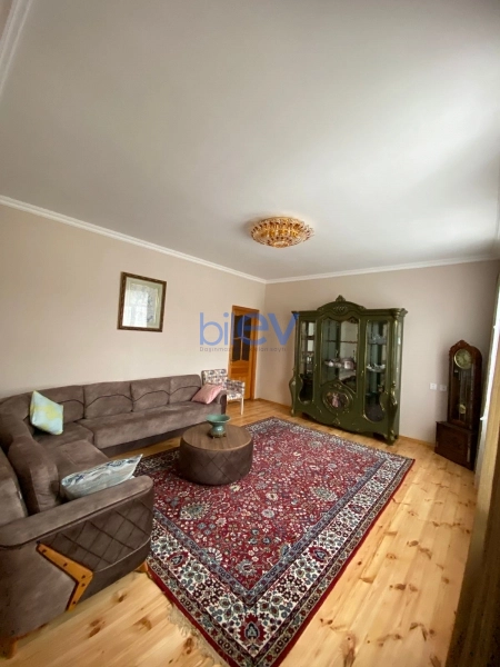 Satış 7 otaqlı Həyət evi  210m², Bakı
