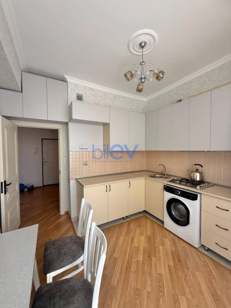 Aylıq Kirayə 2 otaqlı Yeni Tikili bina evi  71m², Bakı