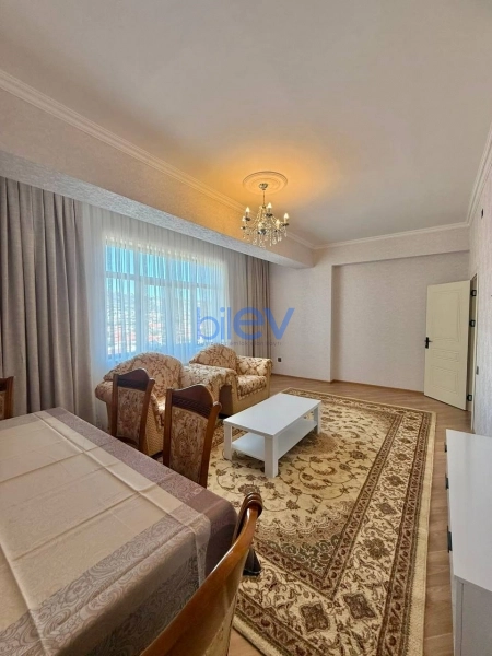 Aylıq Kirayə 2 otaqlı Yeni Tikili bina evi  71m², Bakı