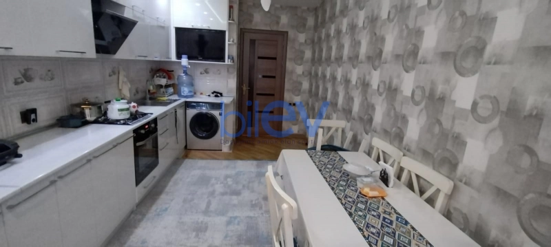 Satış 4 otaqlı Yeni Tikili bina evi  147m², Bakı