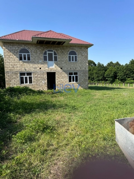 Satış 3 otaqlı Həyət evi  100m², Lənkəran