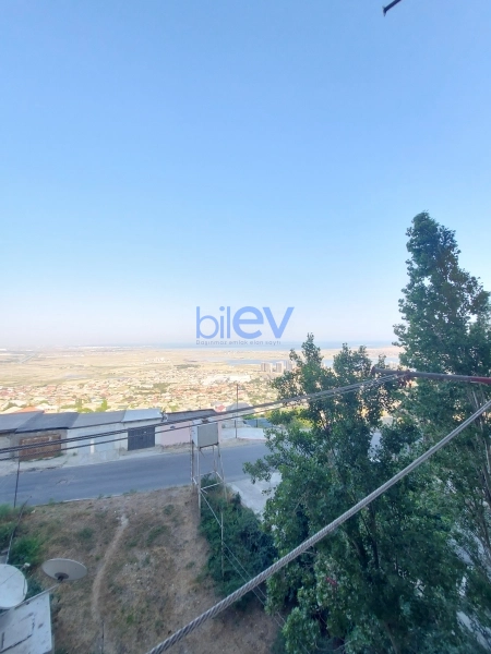 Satış 2 otaqlı Köhnə Tikili bina evi  50m², Bakı