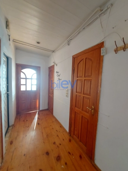 Satış 2 otaqlı Köhnə Tikili bina evi  50m², Bakı