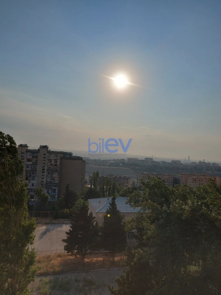 Satış 2 otaqlı Köhnə Tikili bina evi  50m², Bakı