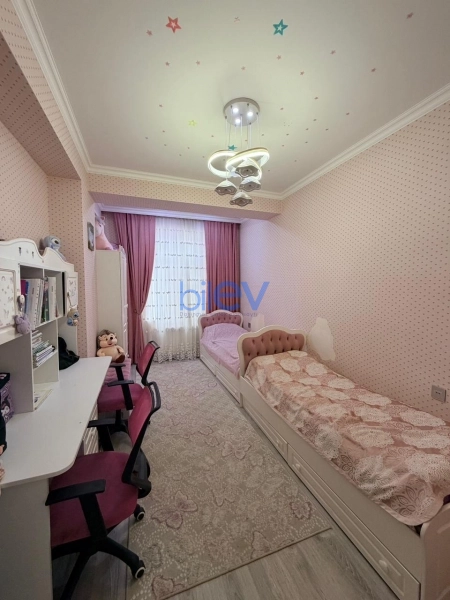 Satış 3 otaqlı Yeni Tikili bina evi  75m², Xırdalan