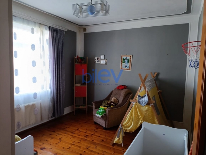 Satış 5 otaqlı Həyət evi  200m², Bakı