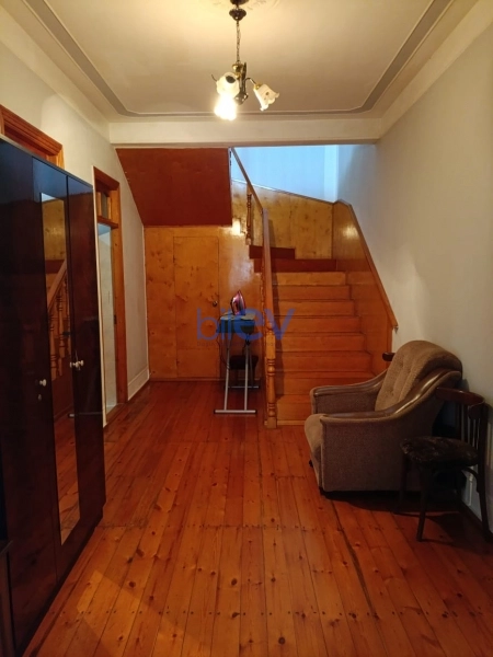 Satış 5 otaqlı Həyət evi  200m², Bakı