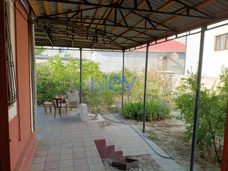 Satış 5 otaqlı Həyət evi  200m², Bakı