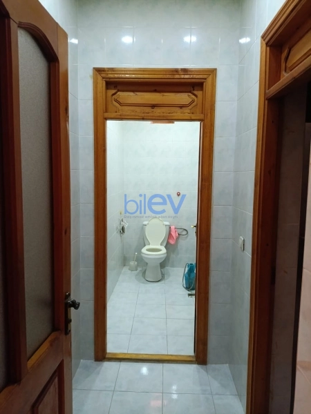 Satış 5 otaqlı Həyət evi  200m², Bakı