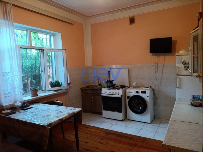 Satış 5 otaqlı Həyət evi  200m², Bakı