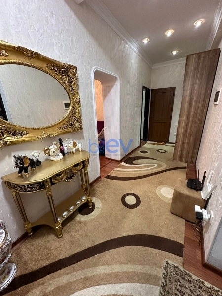 Satış 3 otaqlı Yeni Tikili bina evi  100m², Bakı