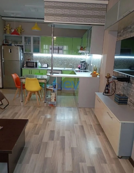 Satış 3 otaqlı Yeni Tikili bina evi  85m², Bakı