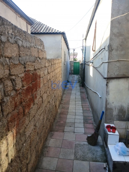 Aylıq Kirayə 3 otaqlı Həyət evi  50m², Bakı