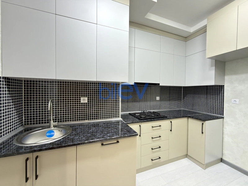 Satış 2 otaqlı Yeni Tikili bina evi  68m², Bakı