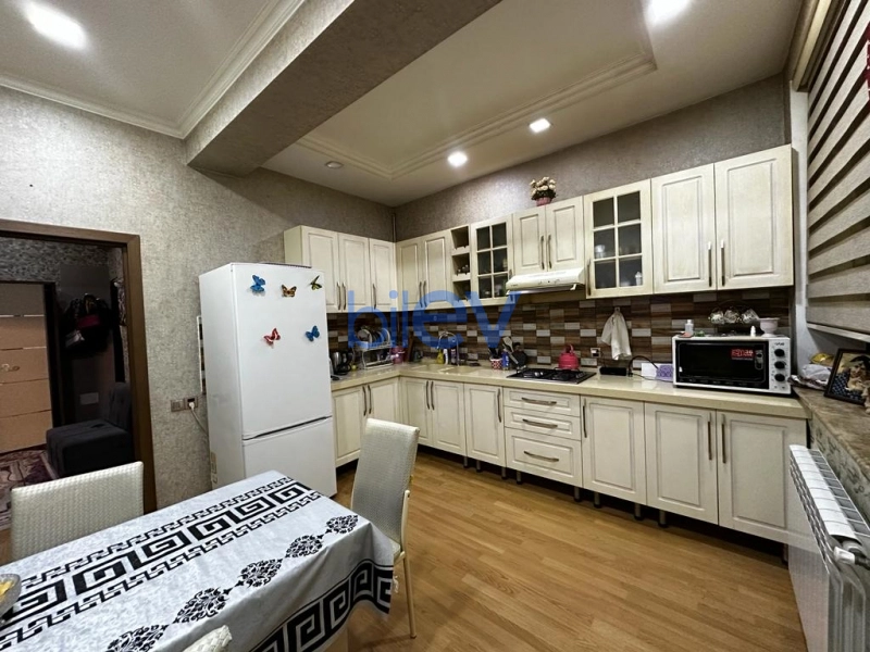 Satış 2 otaqlı Yeni Tikili bina evi  85m², Bakı
