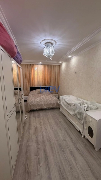 Satış 2 otaqlı Yeni Tikili bina evi  63m², Bakı