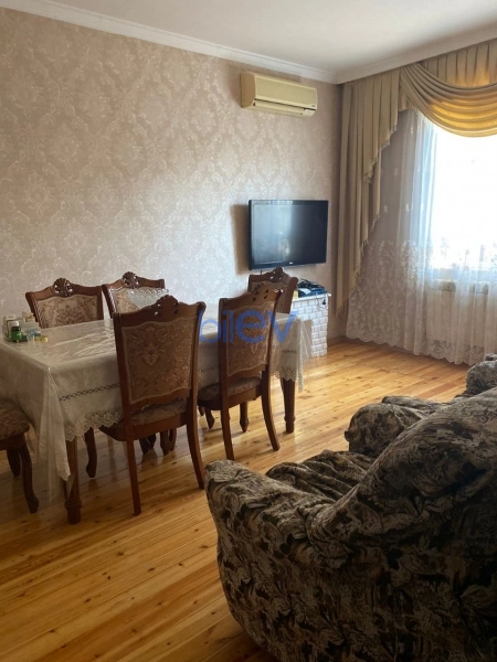 Satış 6 otaqlı Həyət evi  190m², Bakı