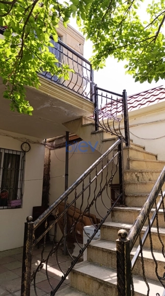 Satış 6 otaqlı Həyət evi  190m², Bakı