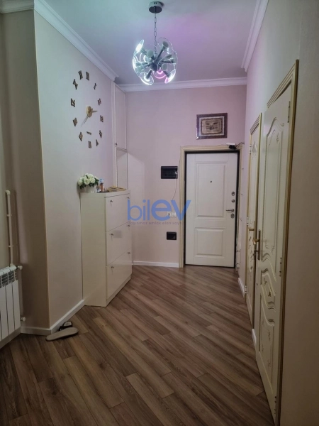 Satış 2 otaqlı Yeni Tikili bina evi  75m², Bakı