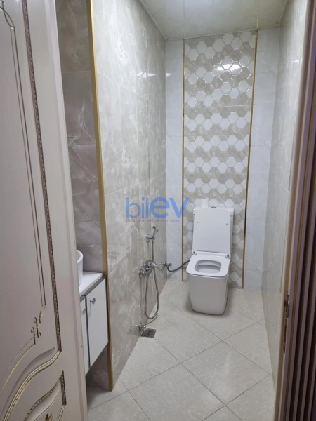 Satış 2 otaqlı Yeni Tikili bina evi  75m², Bakı