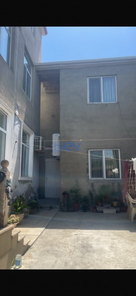 Aylıq Kirayə 2 otaqlı Həyət evi  60m², Bakı