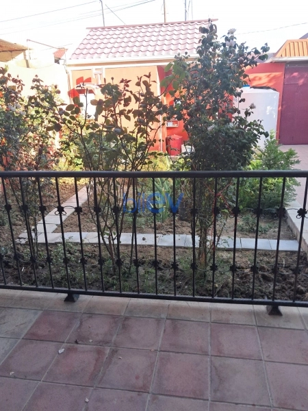 Satış 4 otaqlı Həyət evi  200m², Bakı