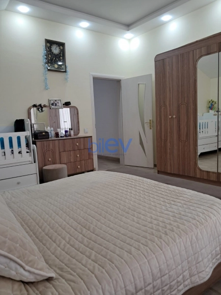 Satış 4 otaqlı Həyət evi  200m², Bakı