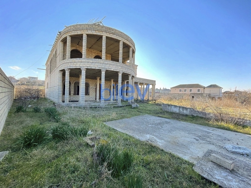 Satış 11 otaqlı Bağ evi  609m², Bakı