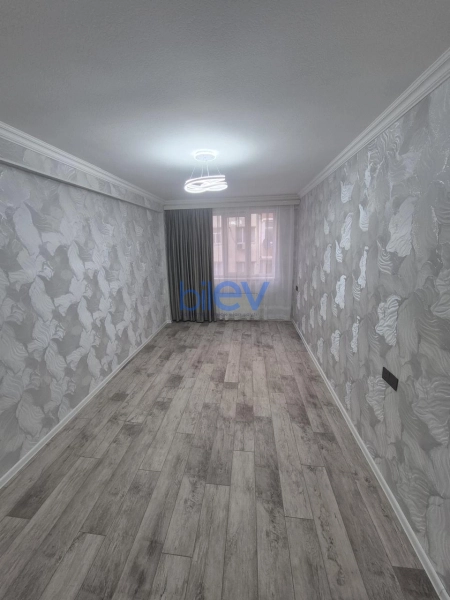 Satış 2 otaqlı Yeni Tikili bina evi  70m², Xırdalan