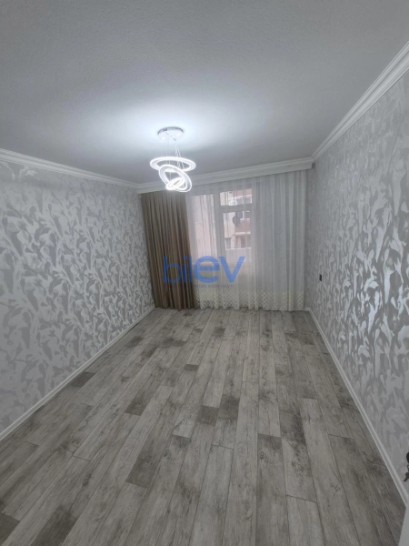 Satış 2 otaqlı Yeni Tikili bina evi  70m², Xırdalan