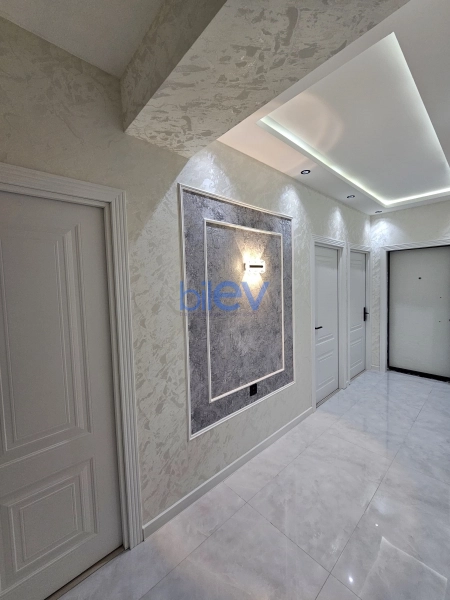 Satış 3 otaqlı Yeni Tikili bina evi  70m², Xırdalan