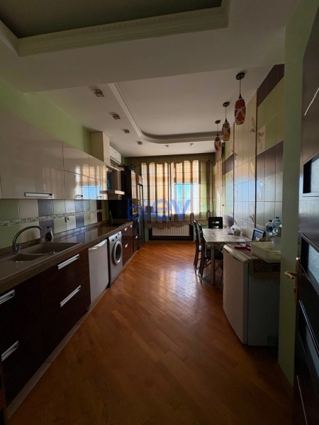 Satış 3 otaqlı Yeni Tikili bina evi  155m², Bakı