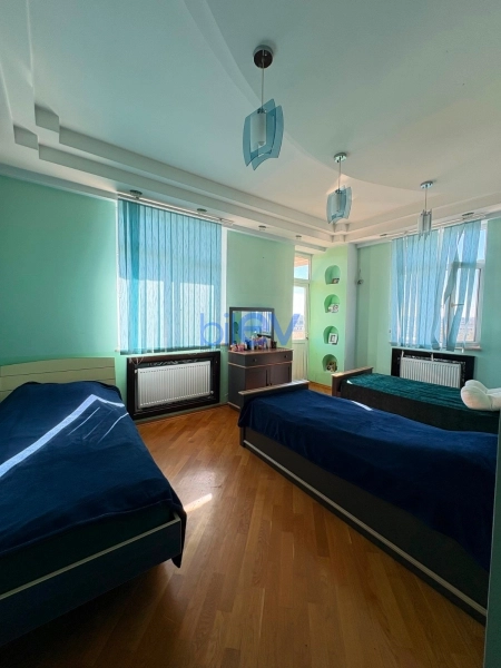 Satış 3 otaqlı Yeni Tikili bina evi  155m², Bakı