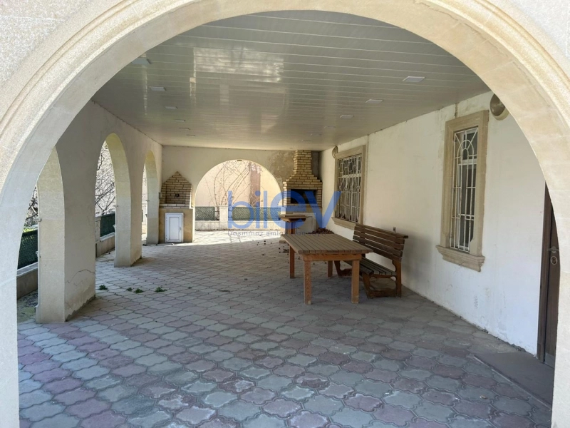Satış 6 otaqlı Həyət evi  220m², Bakı