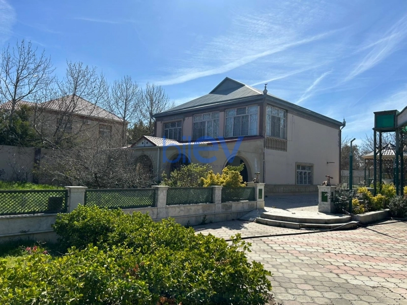 Satış 6 otaqlı Həyət evi  220m², Bakı