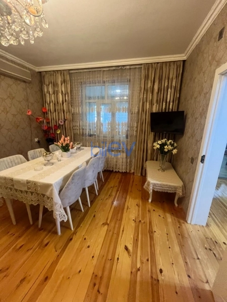 Satış 4 otaqlı Həyət evi  120m², Bakı